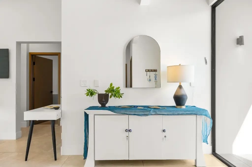 Elegant Tropical Oasis in Reserva Conchal