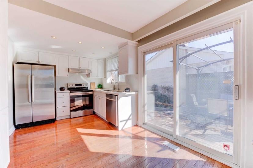 8 Sewell Dr