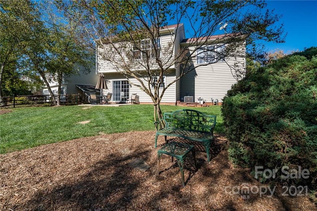 8815 Baffin Ct