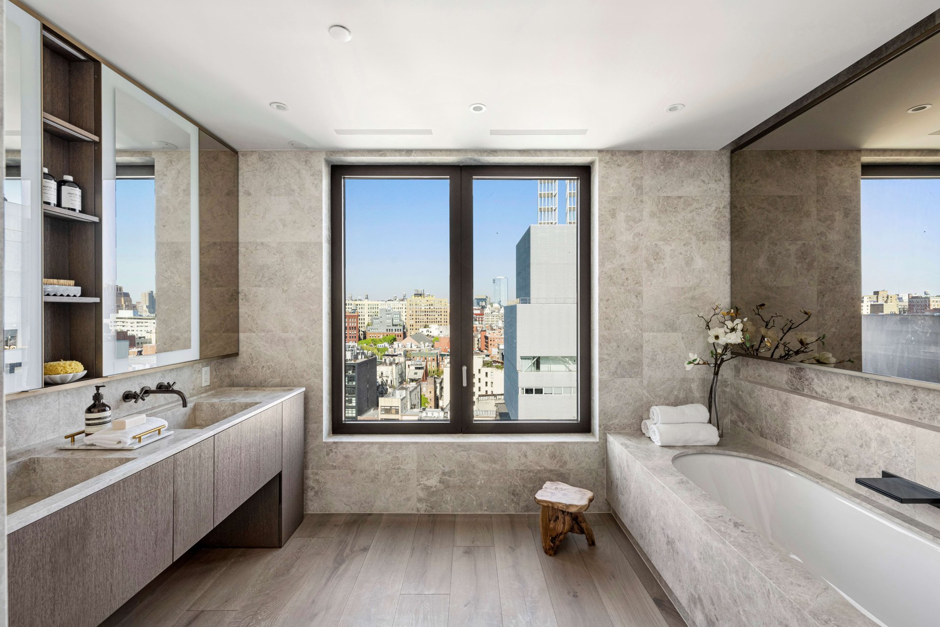 199 Chrystie Street, PH1