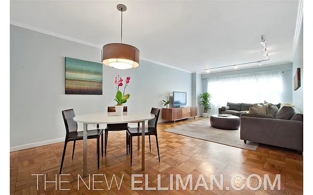 101 West 12th Street Unit: 2N