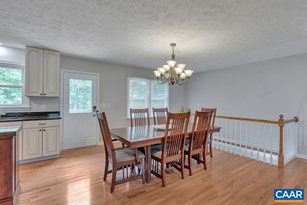 15 Paynes Ln