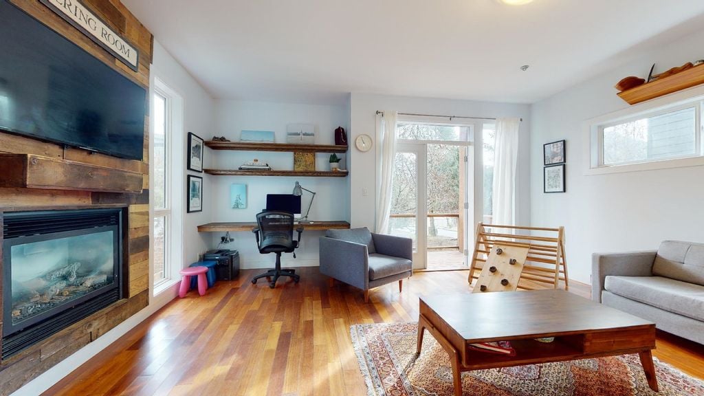 40137 Government Rd, #26