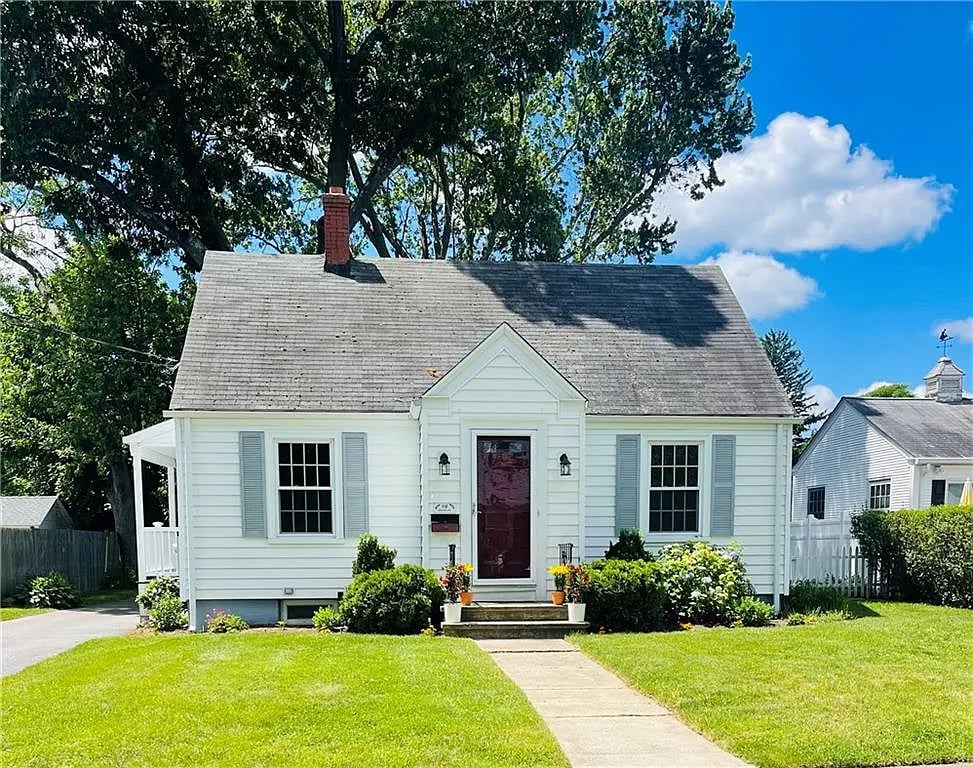 118 Chapmans Ave
