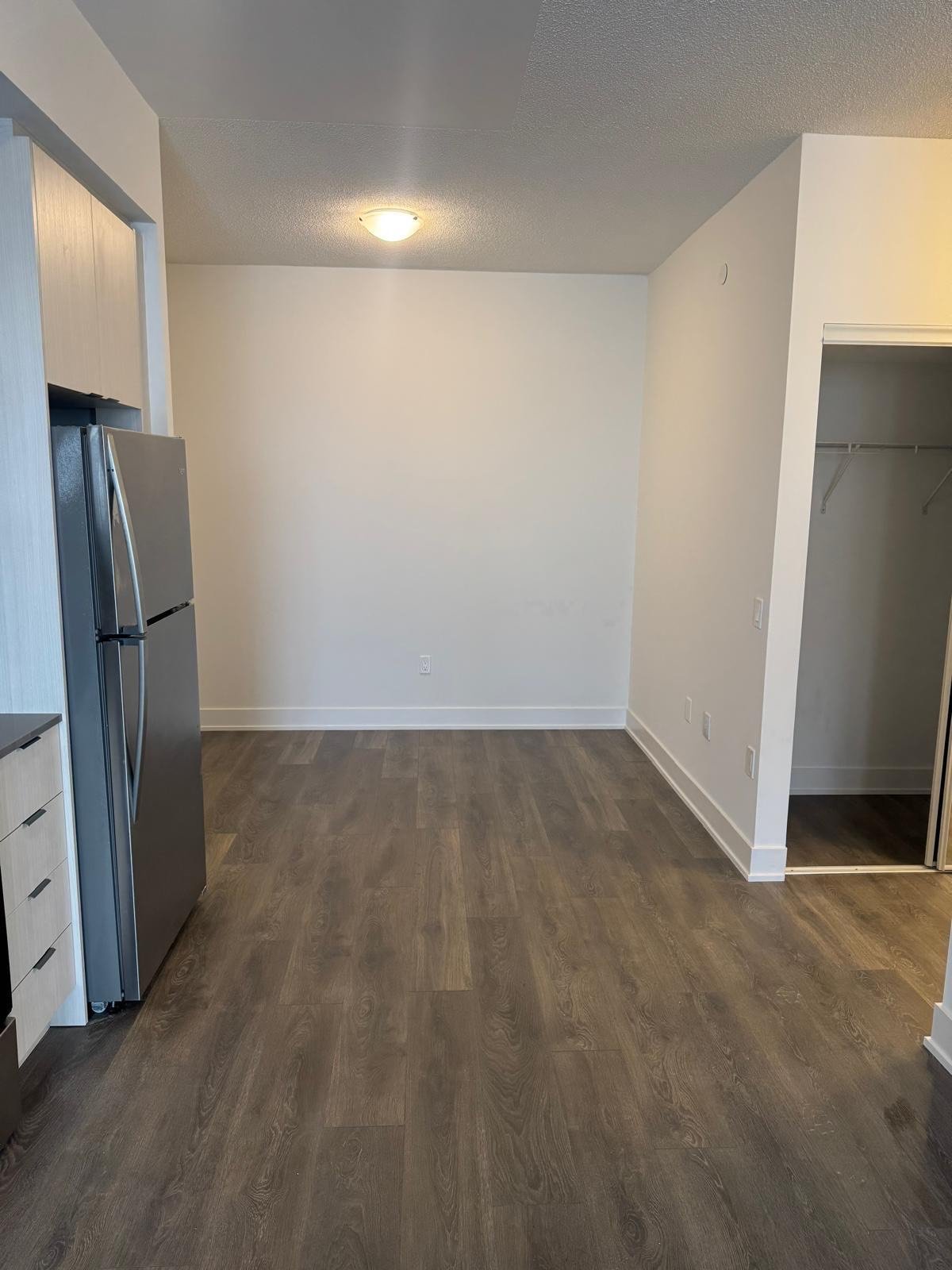 204 Burnhamthorpe Road Unit: 1804