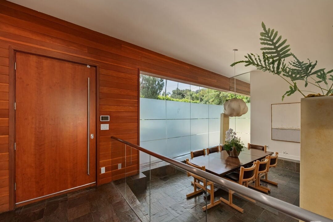 Northstar Pavilion, Amor Rd, 90046