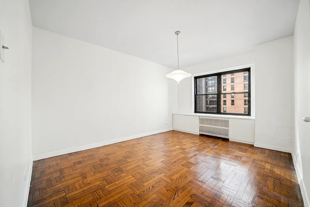 50 Sutton Place S, #21C