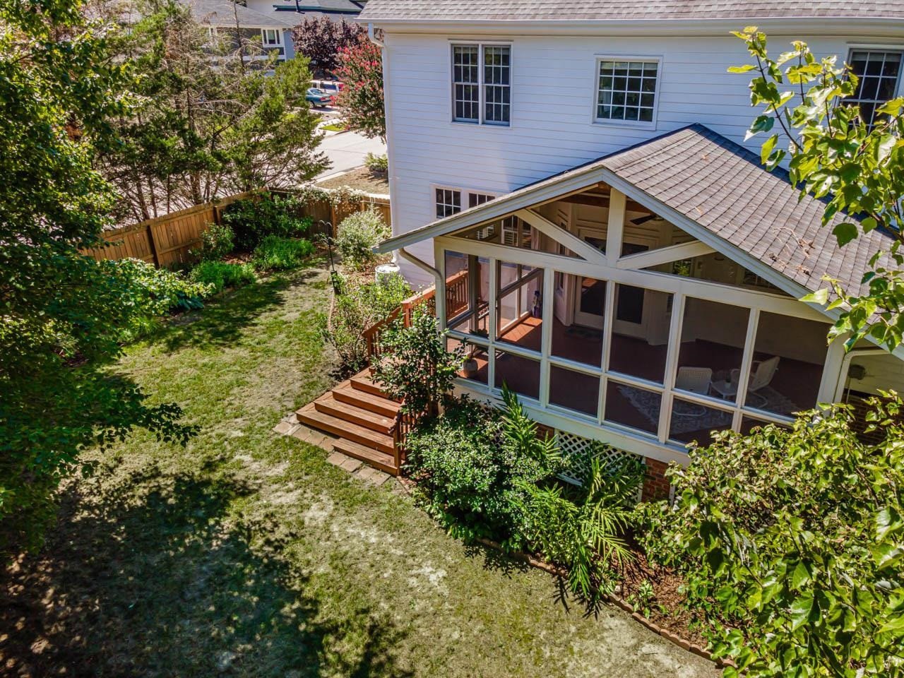 100 Wheatsbury Dr