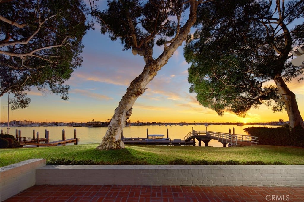 20 Harbor Island