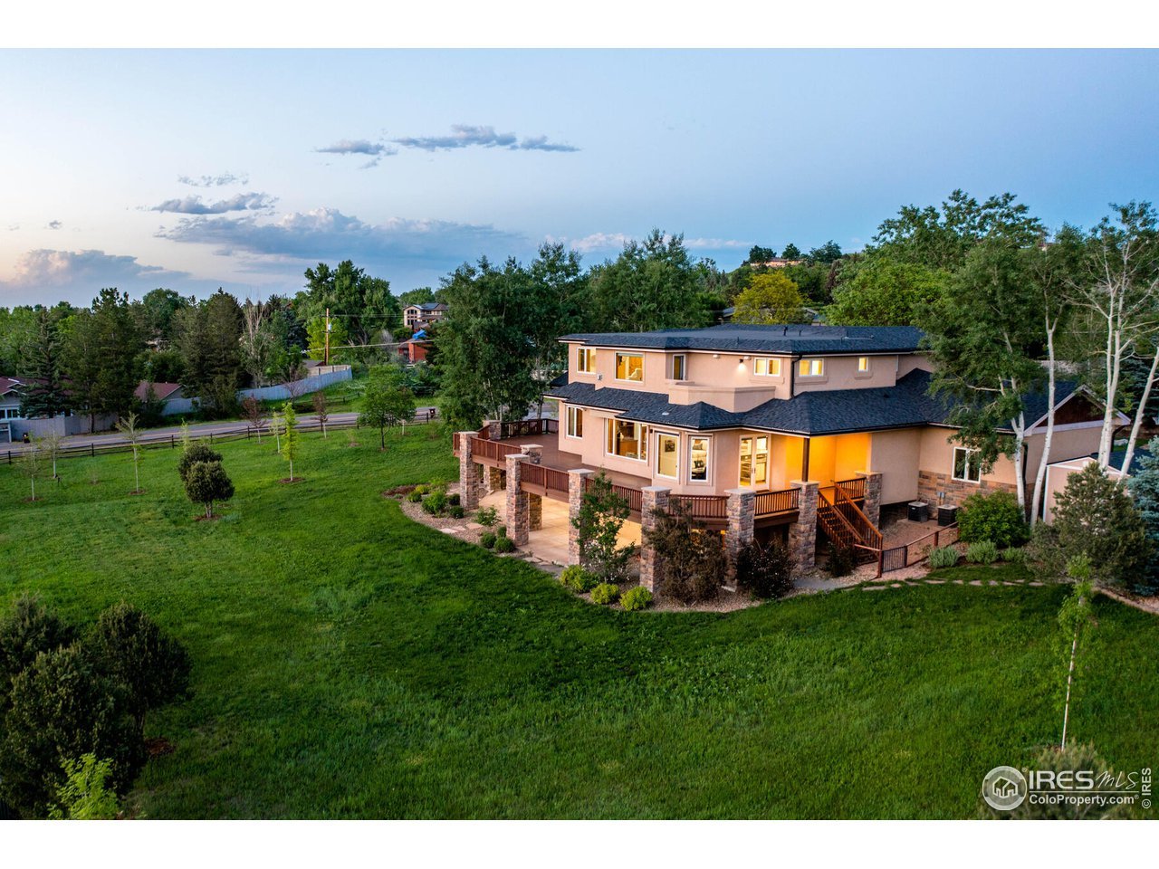 255 Barcelona Dr