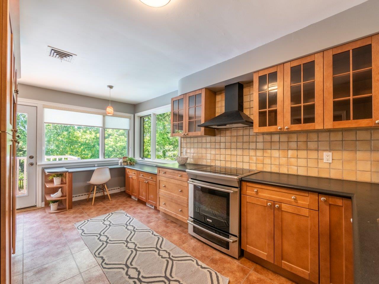 59 Florens Ave