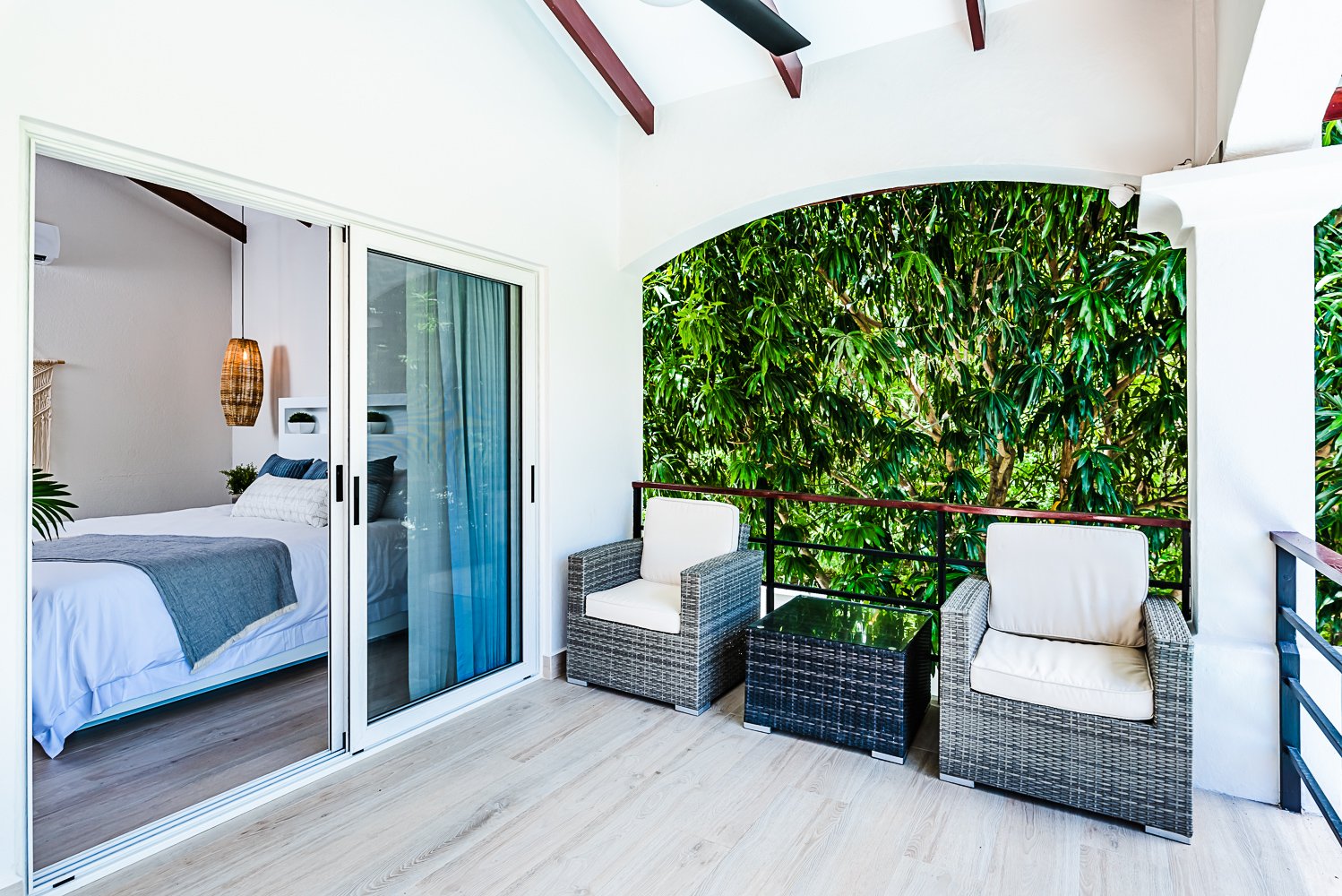 Casa Tres Cocos | Rare White Sand Beachfront Estate For Sale – Playa Ventanas