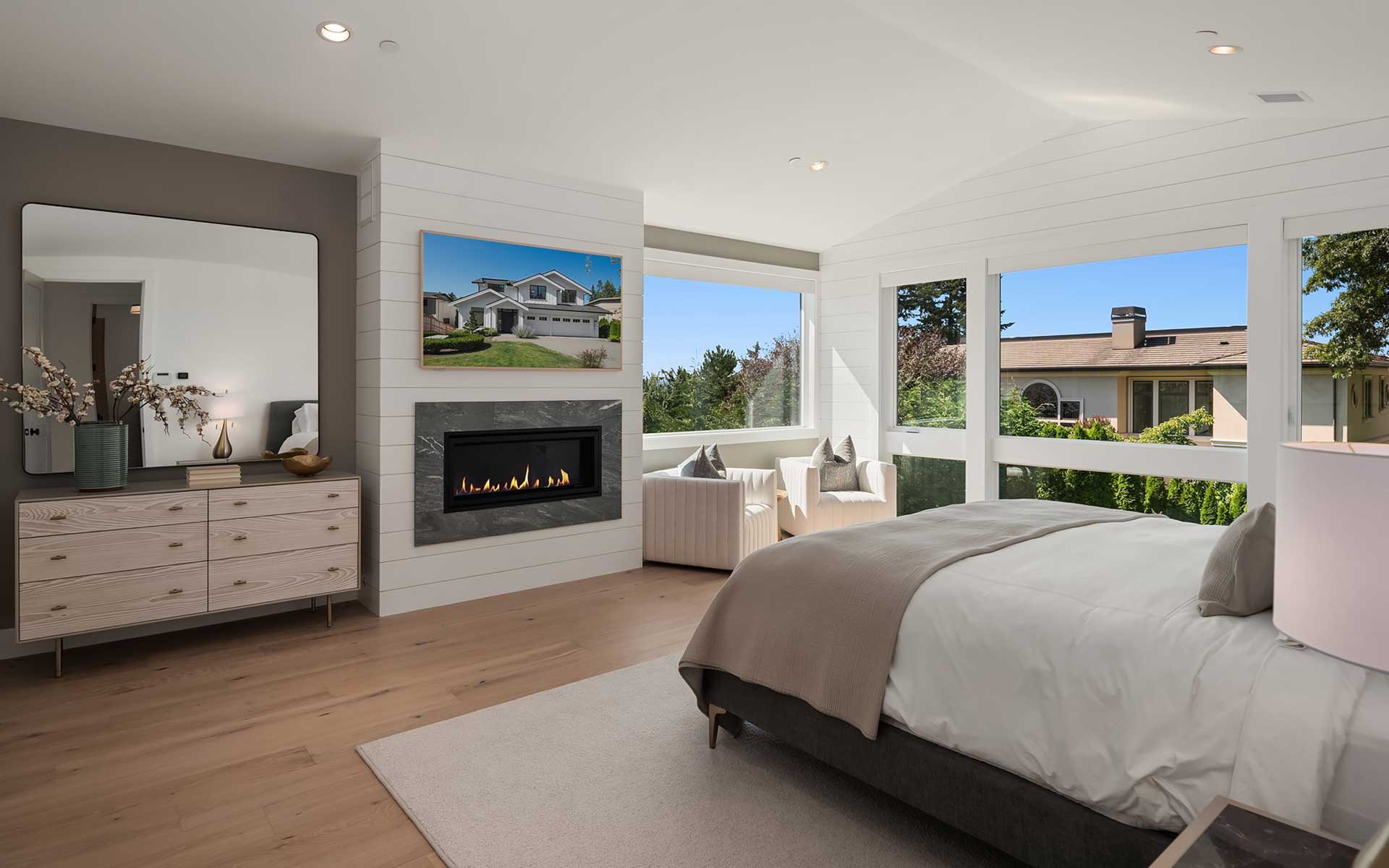 Luxury. Lifestyle. Location.