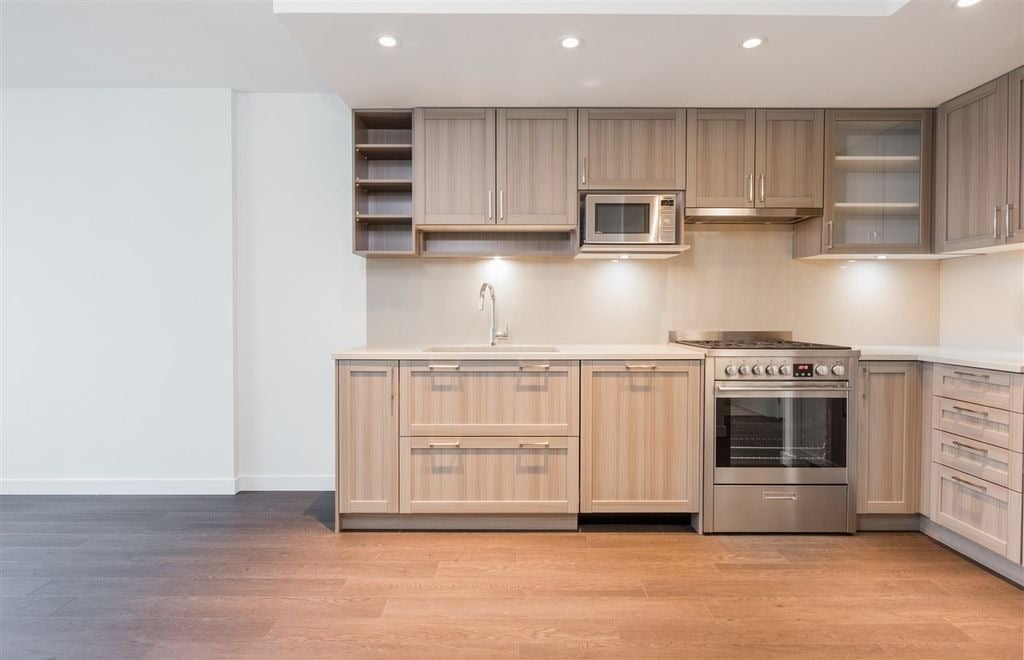 5470 Ormidale St, #1904