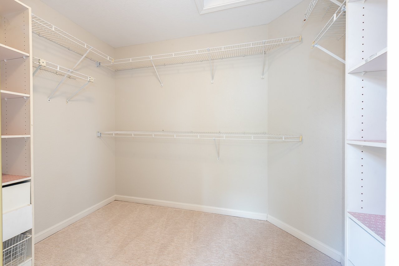 Meridien Court - Gated Community!