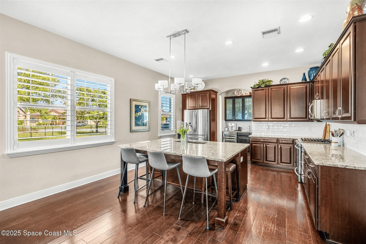 3077 Cortona Dr