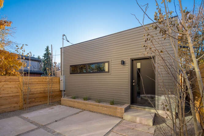 3339 Bryant Street Potter Highlands