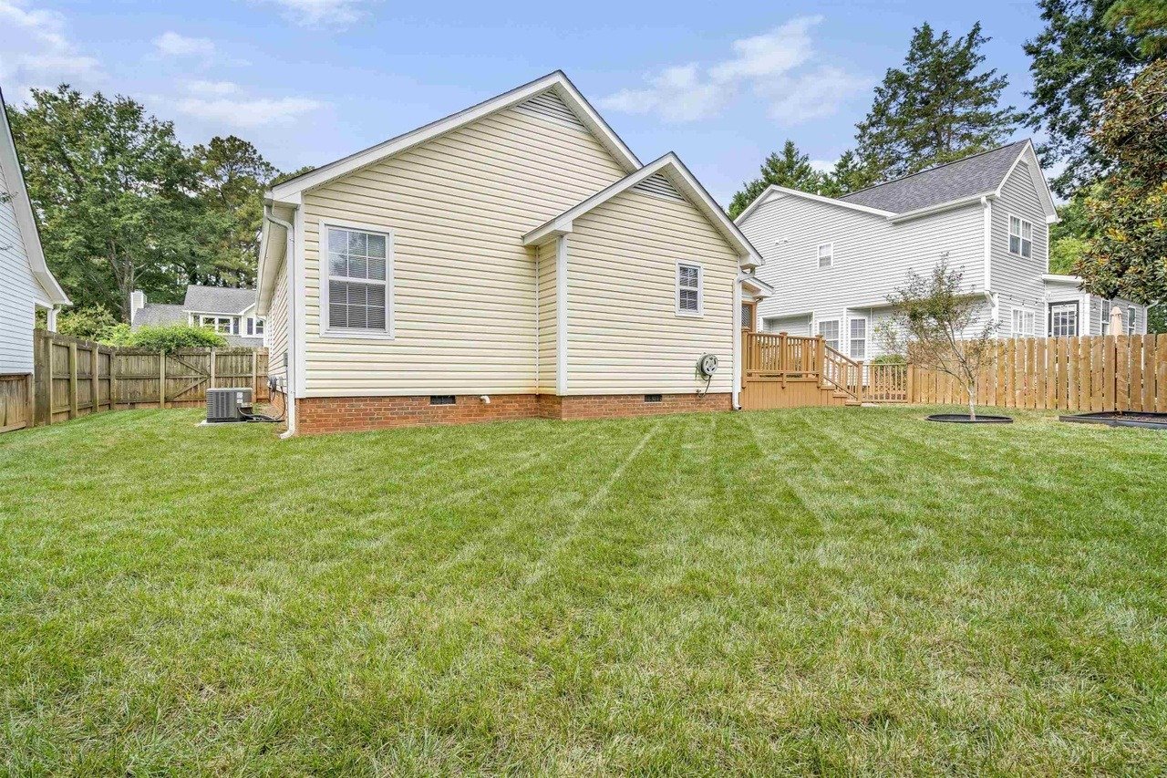1121 Stoneferry Ln
