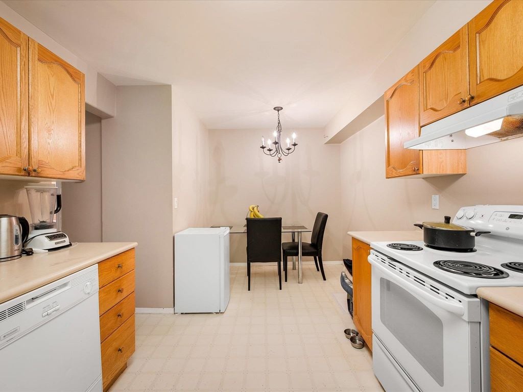 1460 Pemberton Ave, #104