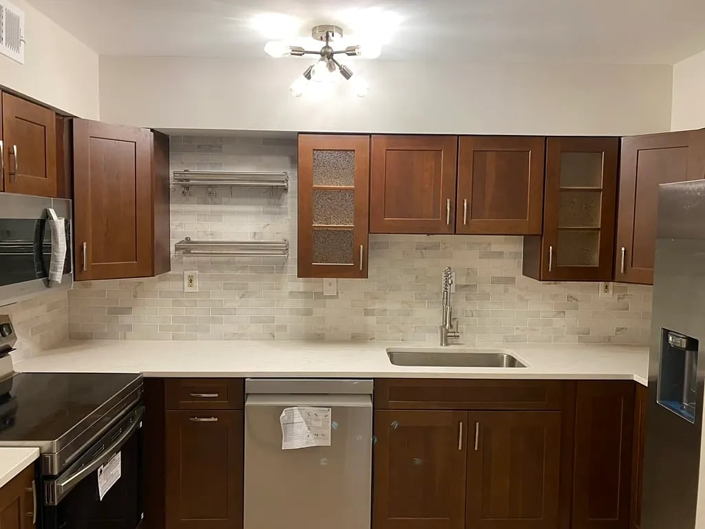 3103 Patrick Henry Dr #125