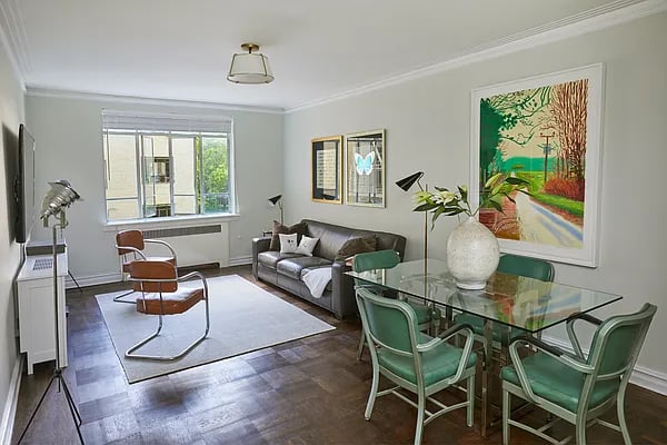 255 West 23rd St #4CE