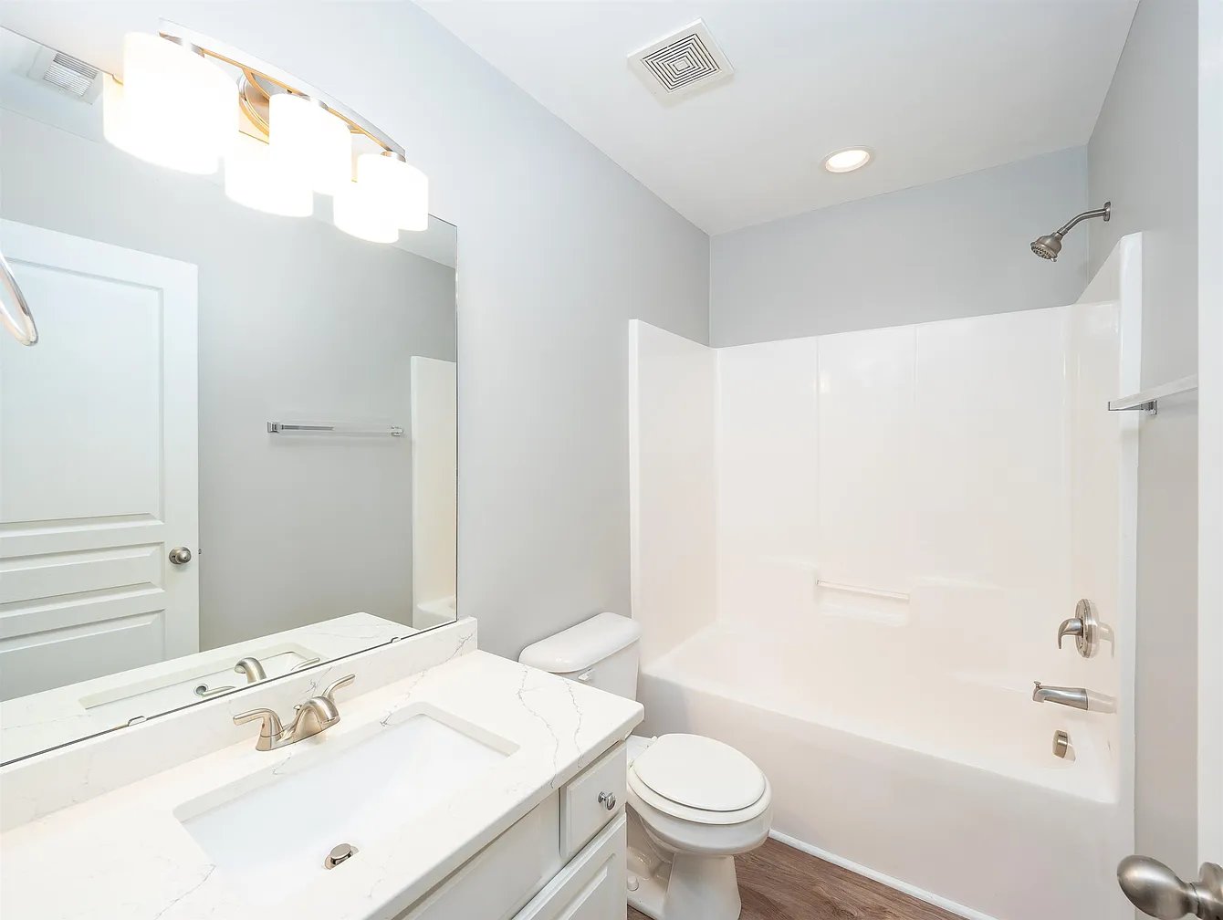 4853 Sir Duncan Way