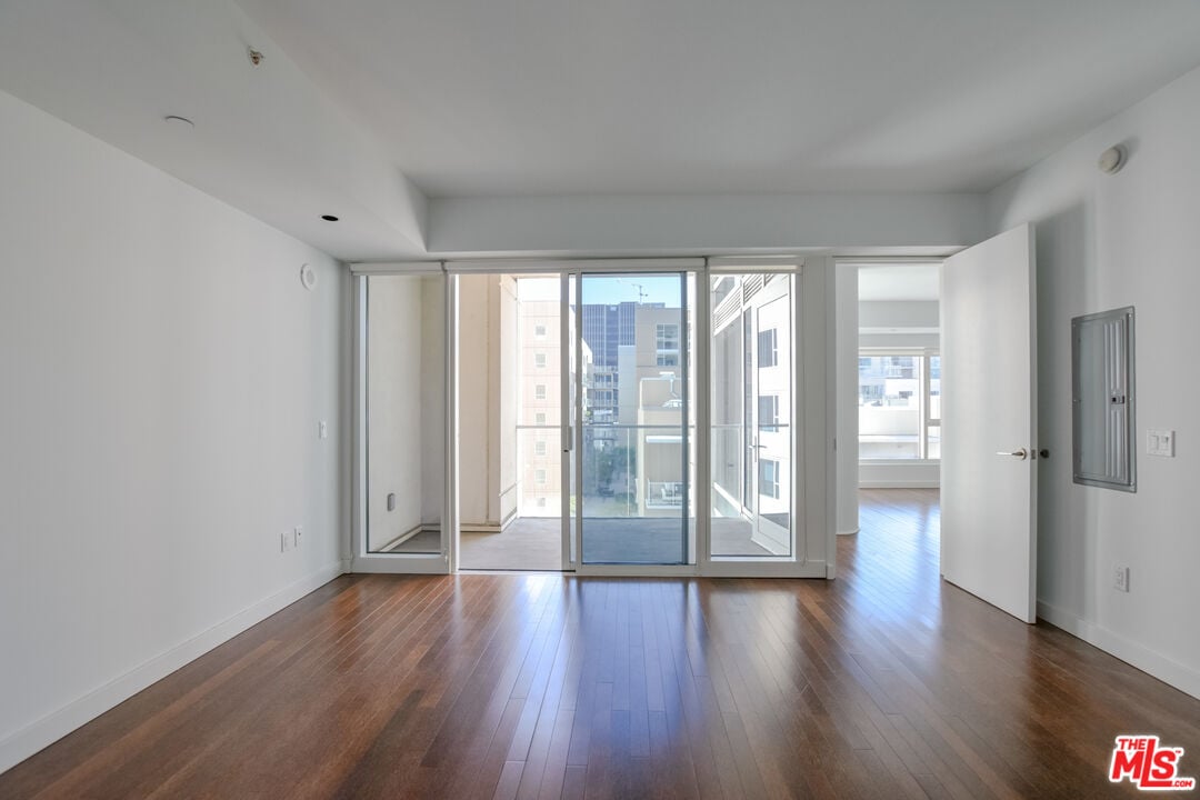 6250 Hollywood Blvd, #9H