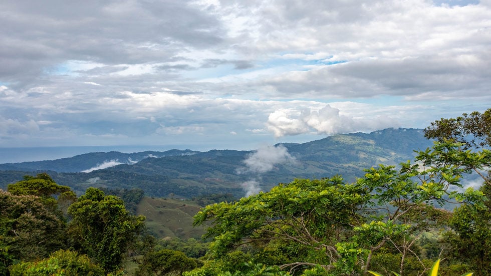 Reduced! Tinamastes Home with Panoramic Ocean and Mountain Views