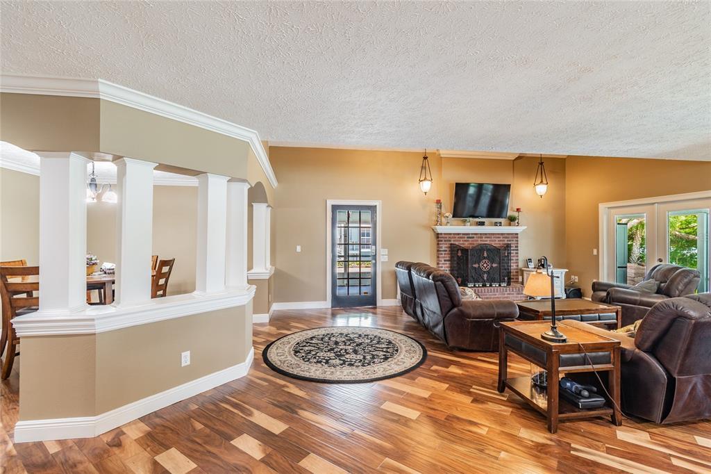 3004 Justamere Ln