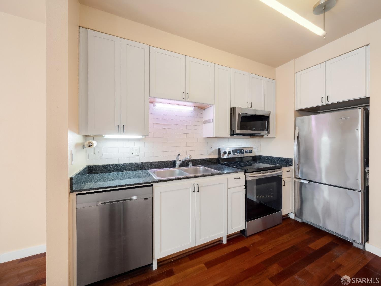 888 7th Street #231