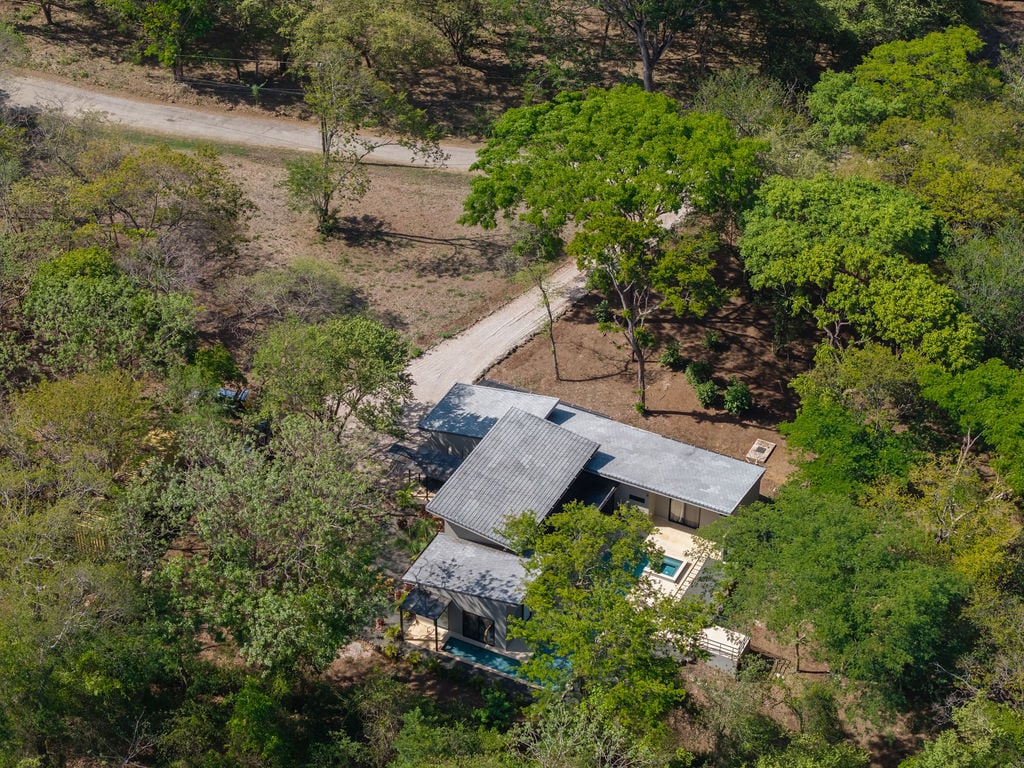 Casa Avalon |  New 4-Bedroom Home on 1.48-Acre Lot – Build 2 More Structures, Just Minutes from the Beach! 