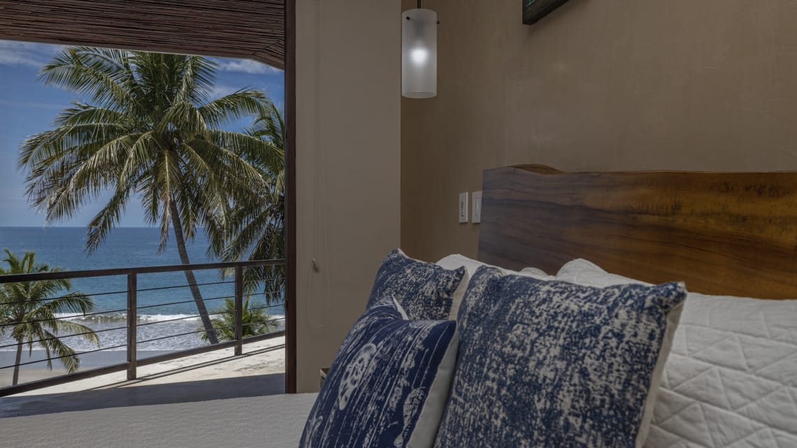 Casa Nautilus - Beachfront Playa Flamingo