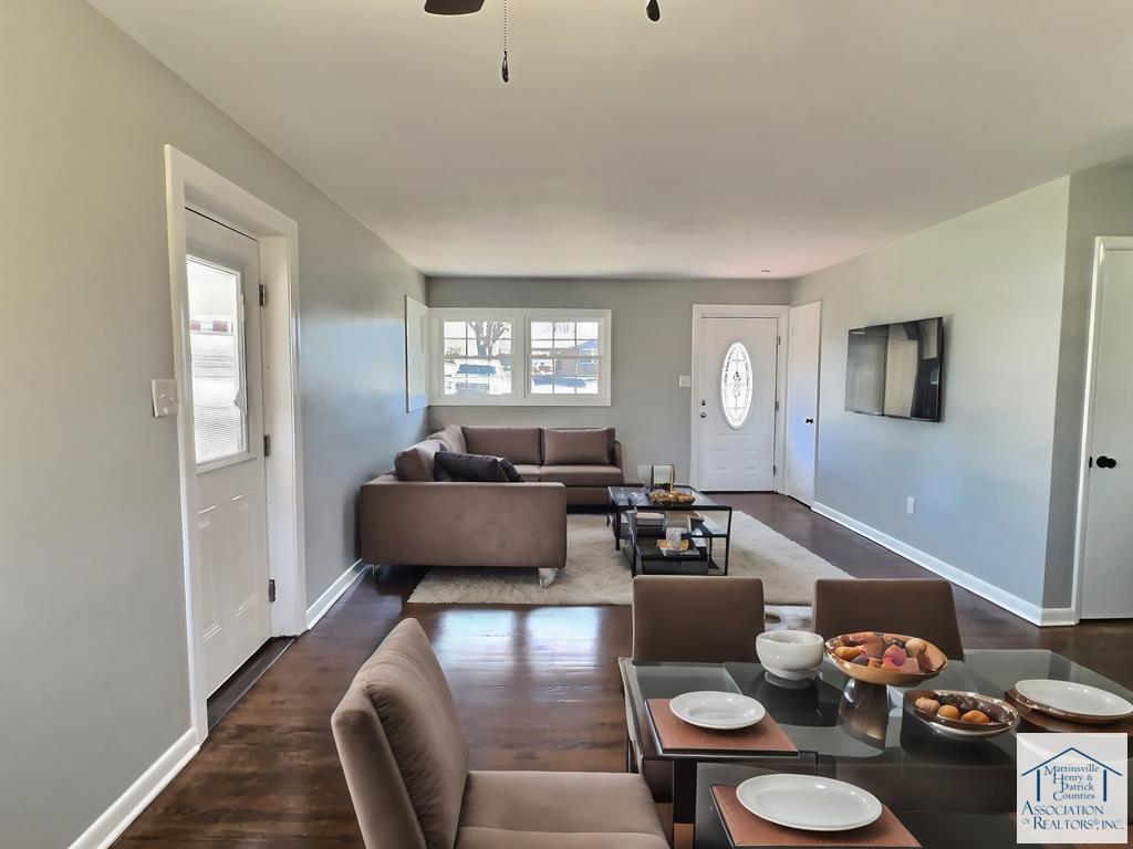295 Rosewood Ave, Martinsville