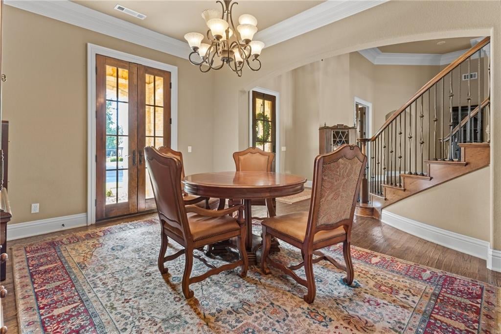 3275 Thornbury Dr