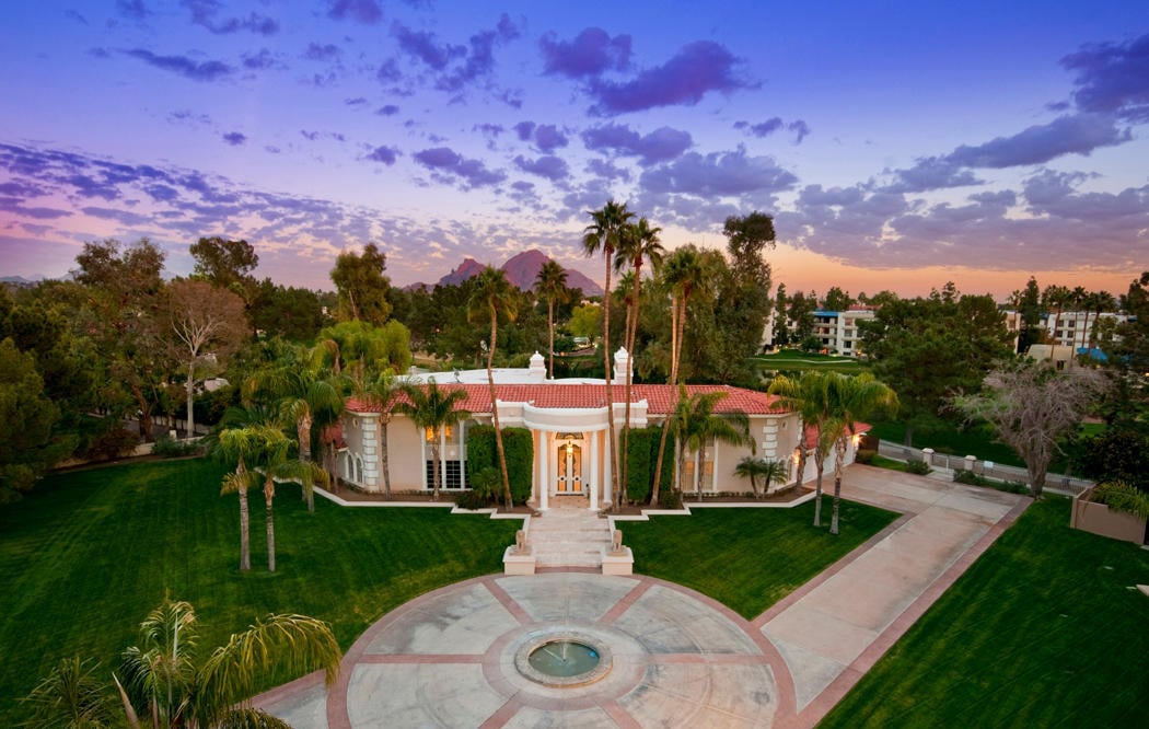 Boosting Curb Appeal: How Your Driveway Shapes a Buyer’s First Impression