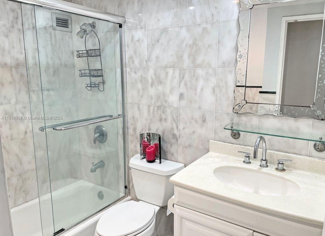 The Plaza Of Bal Harbour, Unit 315