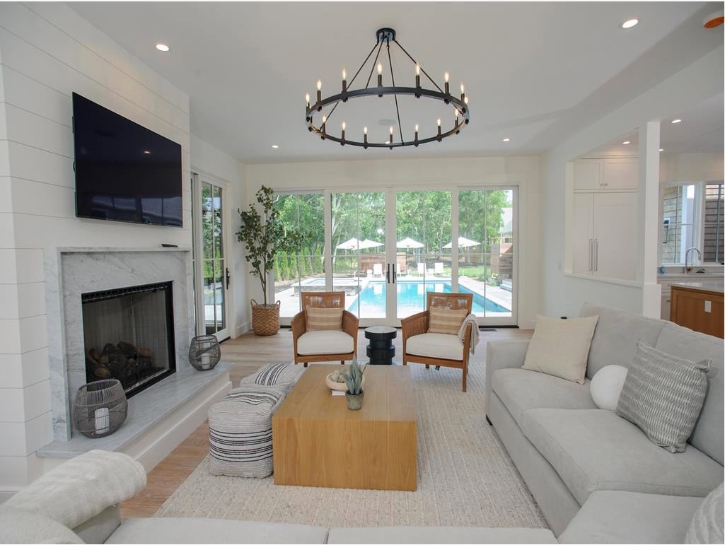 29 Meshacket Rd