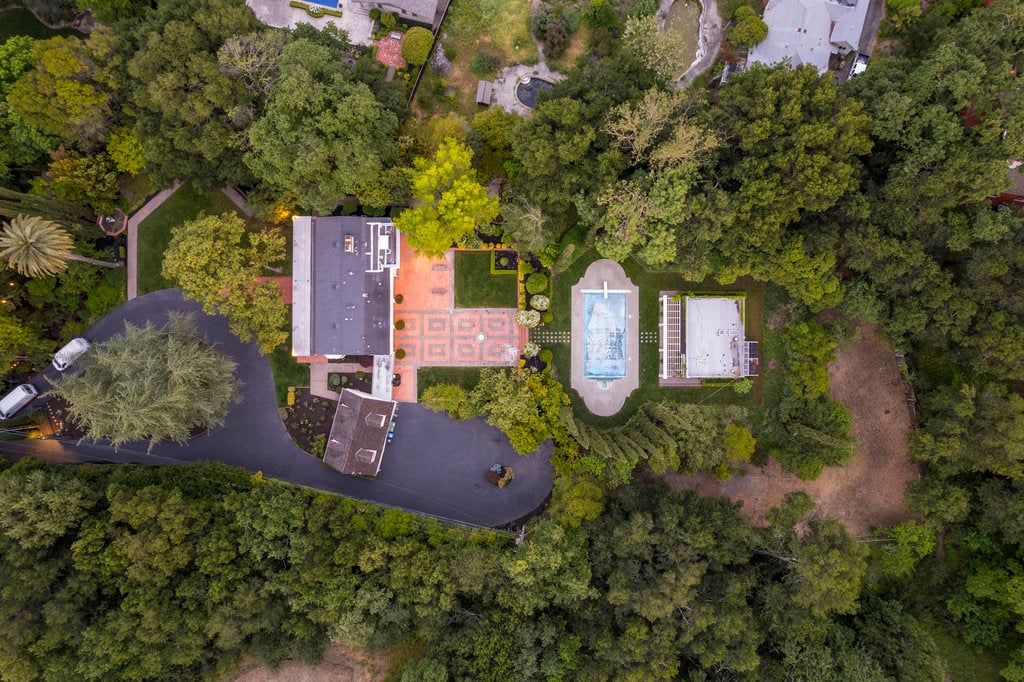 333 Quinterra Ln