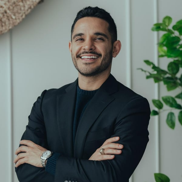 Andrez Bustamante Austin, TX Real Estate Agent Headshot