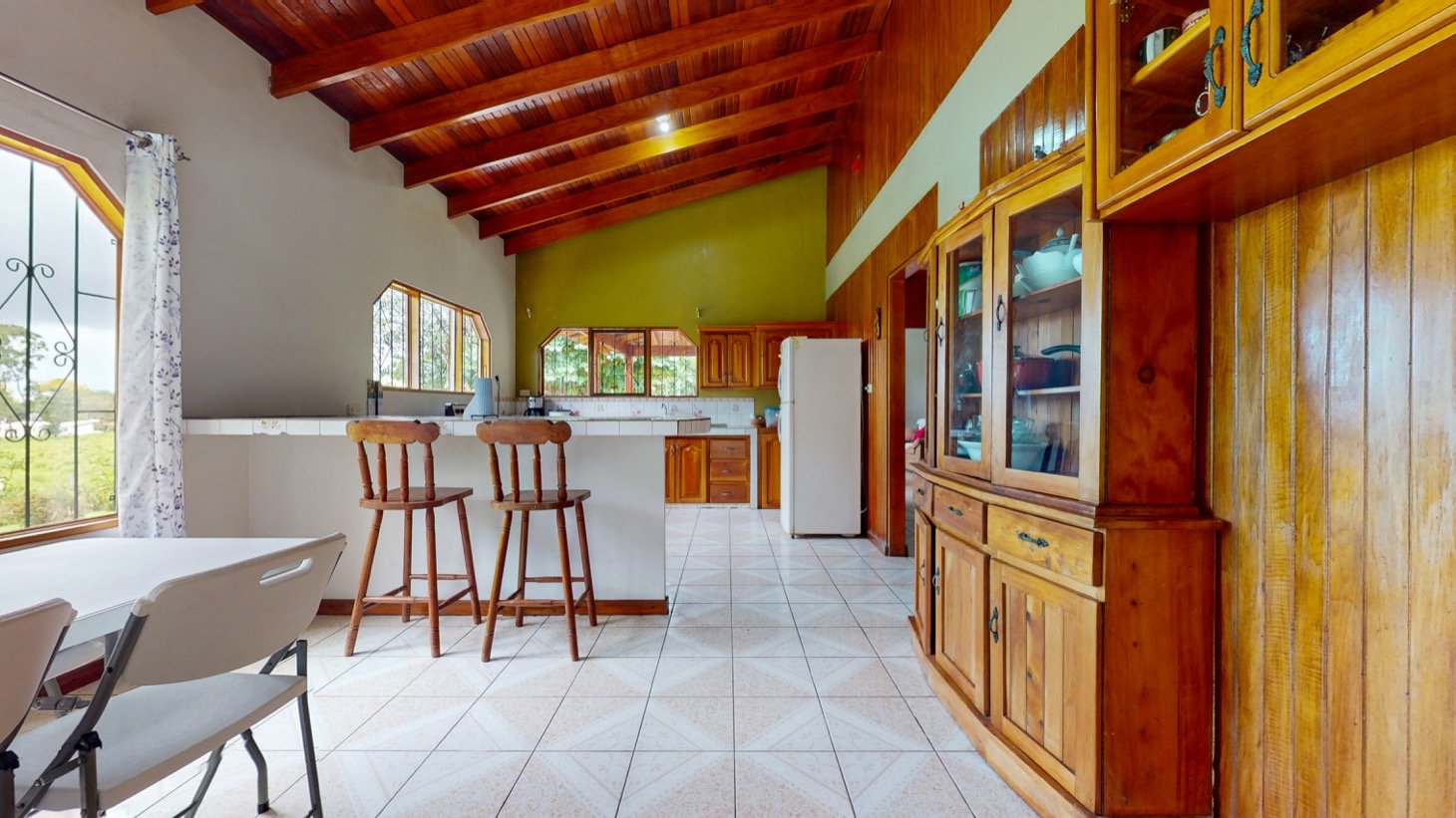 House for Sale in Ojochal, Costa Rica – Traditional Charm on 2.75 Acres