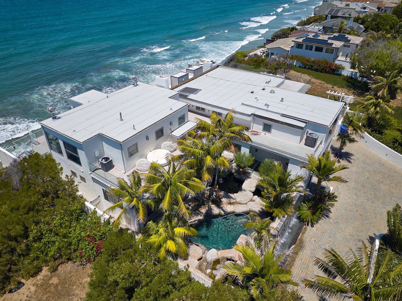 Encinitas Oceanfront Retreat