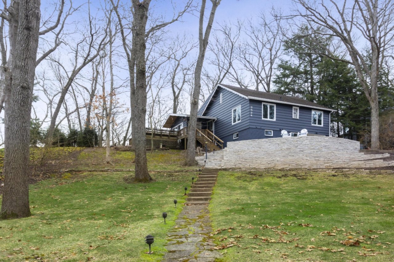 3524 Manitou Trl