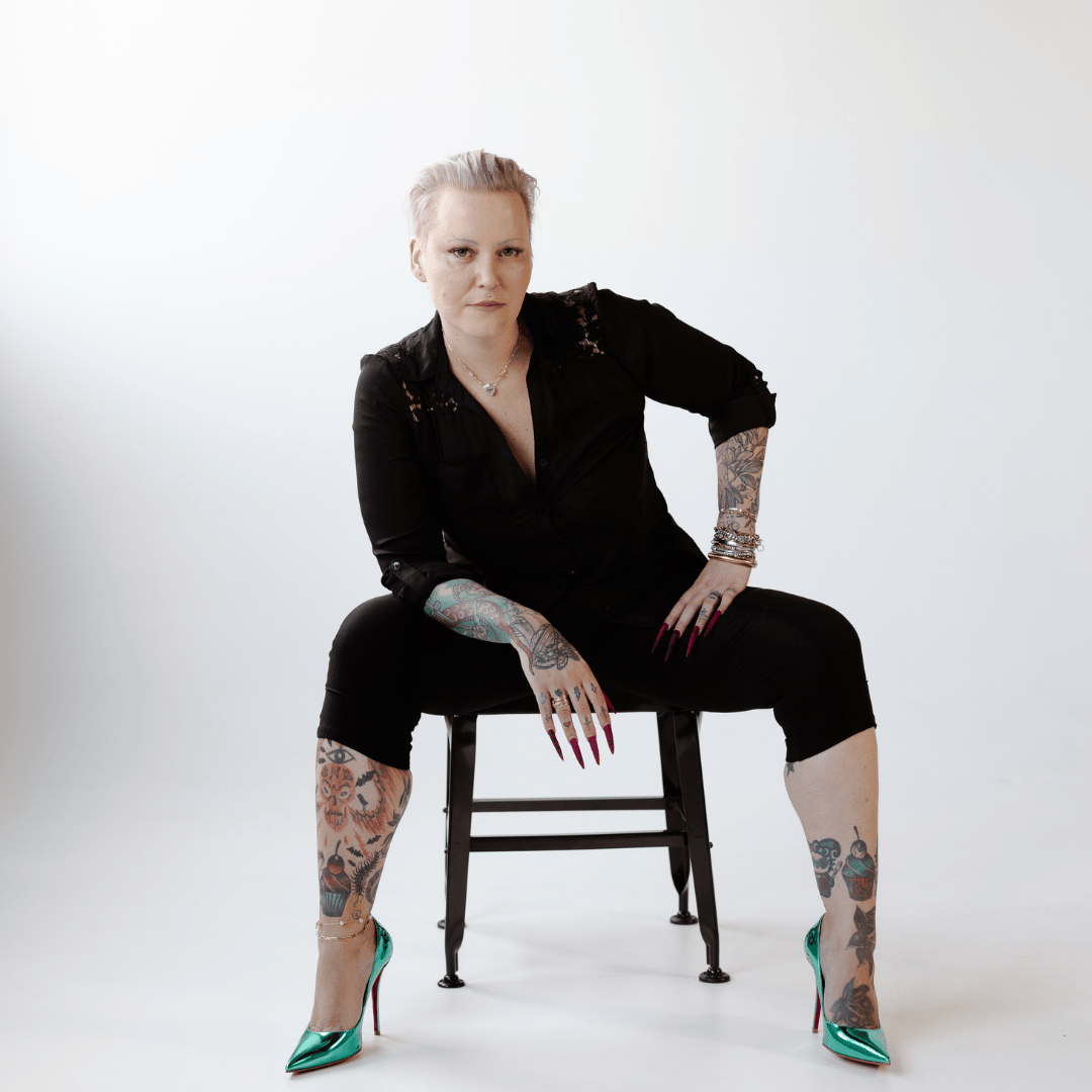 Nicky  Marshall