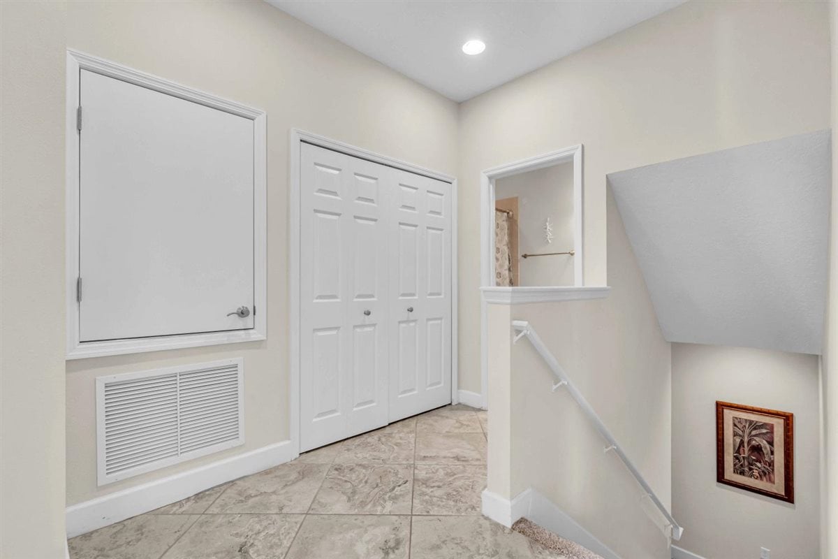 8106 Moonstone Dr #17-204