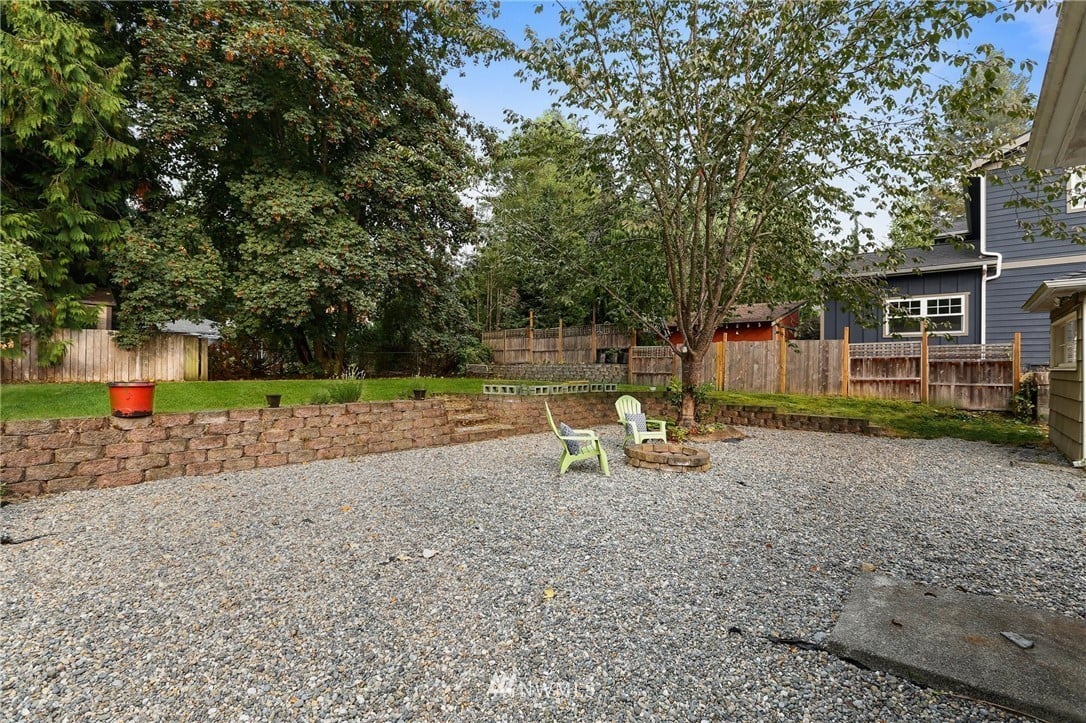 16317 28th Ave NE