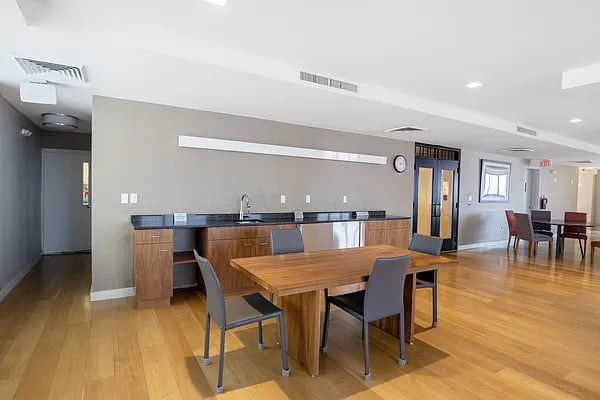 200 Rector Place Unit: 23ABC