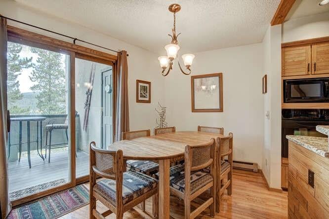 516 Kings Crown Rd, #516