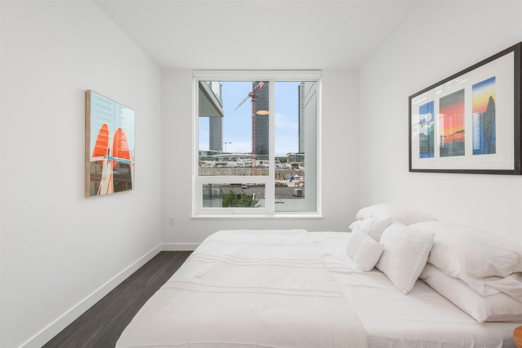 2425 Alpha Ave, #307