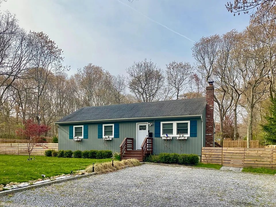 36 Crystal Dr