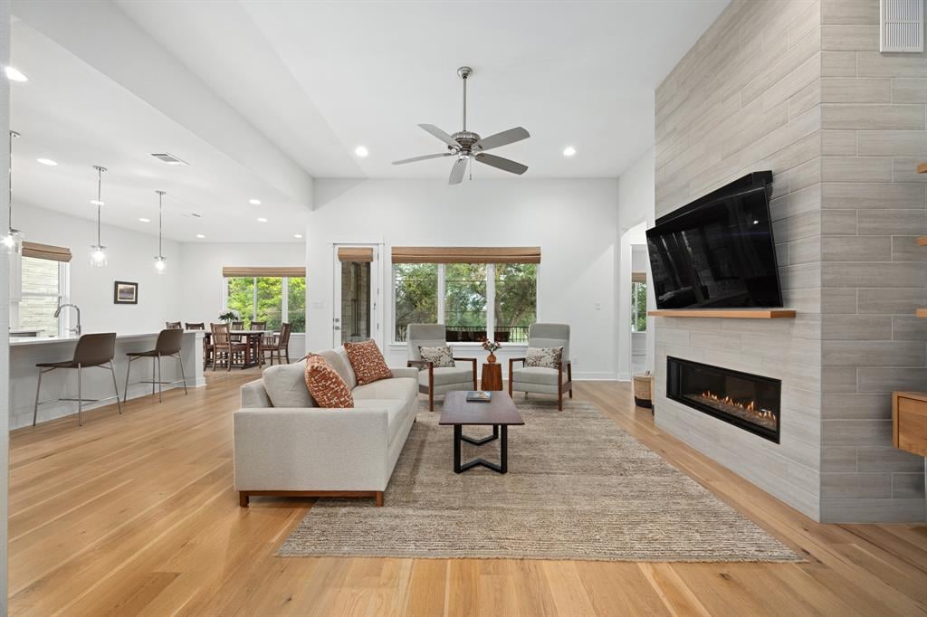 4221 Tamerind Drive